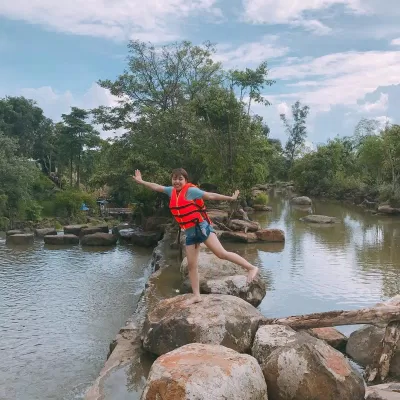 Khu du lịch Thác Đá Hàn
