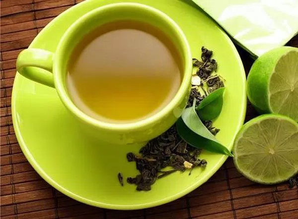 uống trà xanh đúng cách