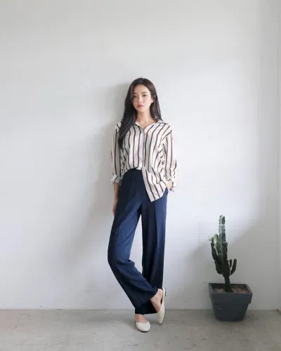 Áo sơ mi công sở nữ