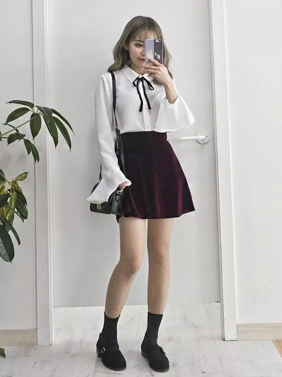 Áo sơ mi tay loe
