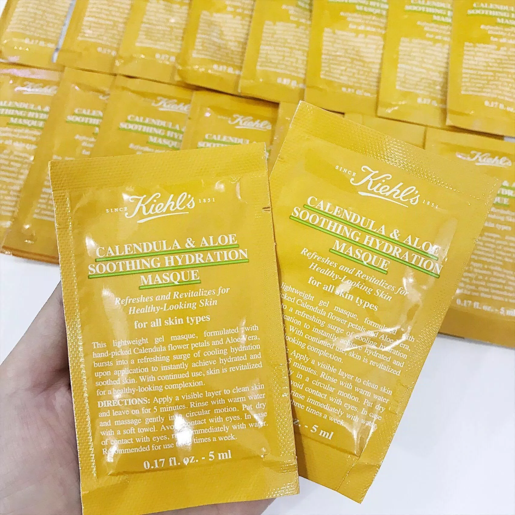 Review mặt nạ Calendula & Aloe Soothing Hydration Masque da nhạy cảm Kiehls Kiehls Calendula & Aloe Soothing Hydration Masque mặt nạ hoa cúc mặt nạ hoa cúc Kiehls mặt na hoa cúc lô hội mặt nạ hoa cúc lô hội Kiehls Calendula & Aloe Soothing Hydration Masque mặt nạ Kiehls Calendula & Aloe Soothing Hydration Masque review mỹ phẩm