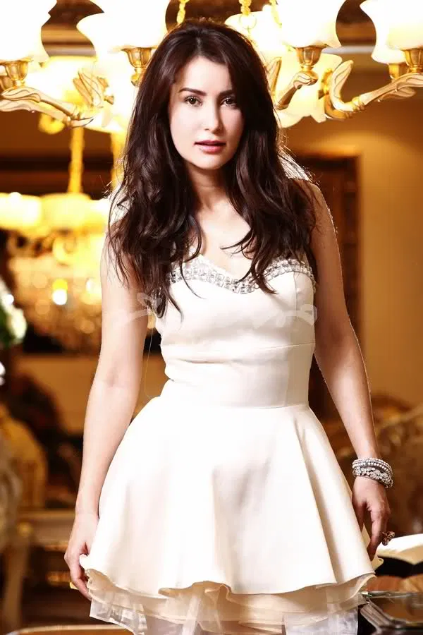 anne thongprasom