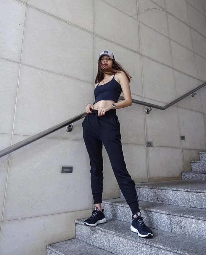 Áo crop-top
