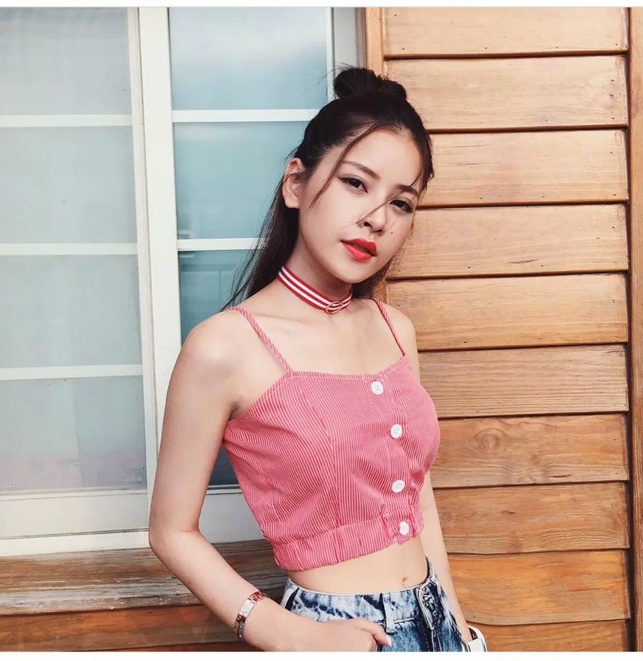 Áo crop-top