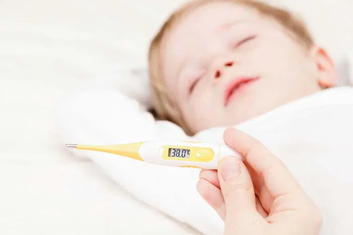 Bệnh mùa nóng ở trẻ em