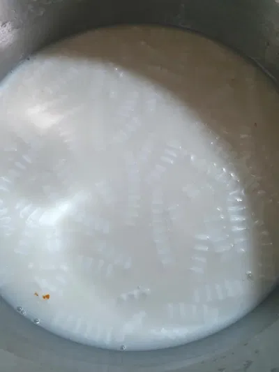 Chè dừa non thạch lá nếp