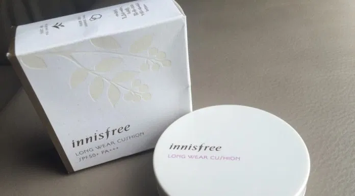 phấn nước innisfree