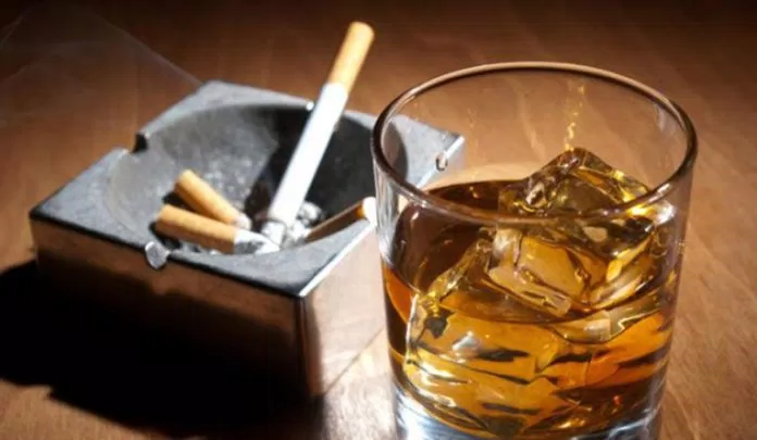 Thuốc lá và bia rượu