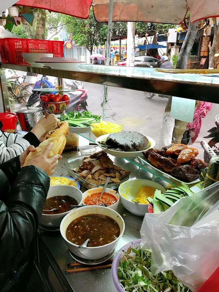 Bánh mì Madame Khánh