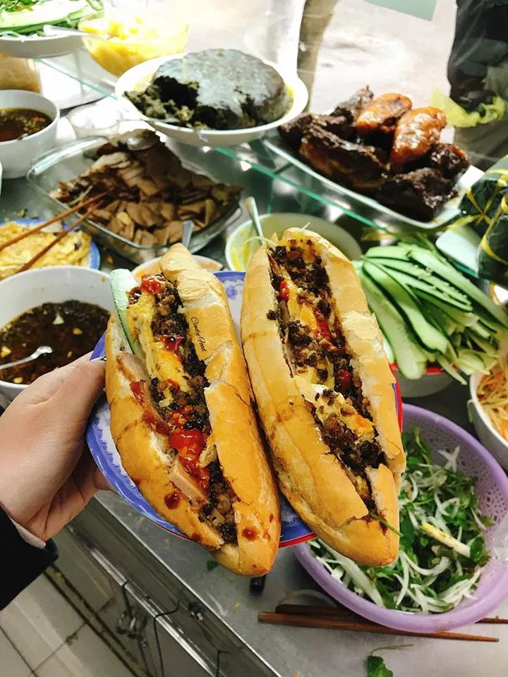 Bánh mì Madame Khánh