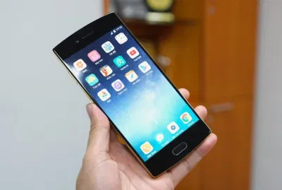 bphone 2