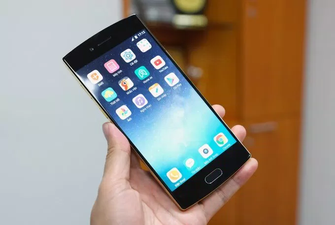 bphone 2
