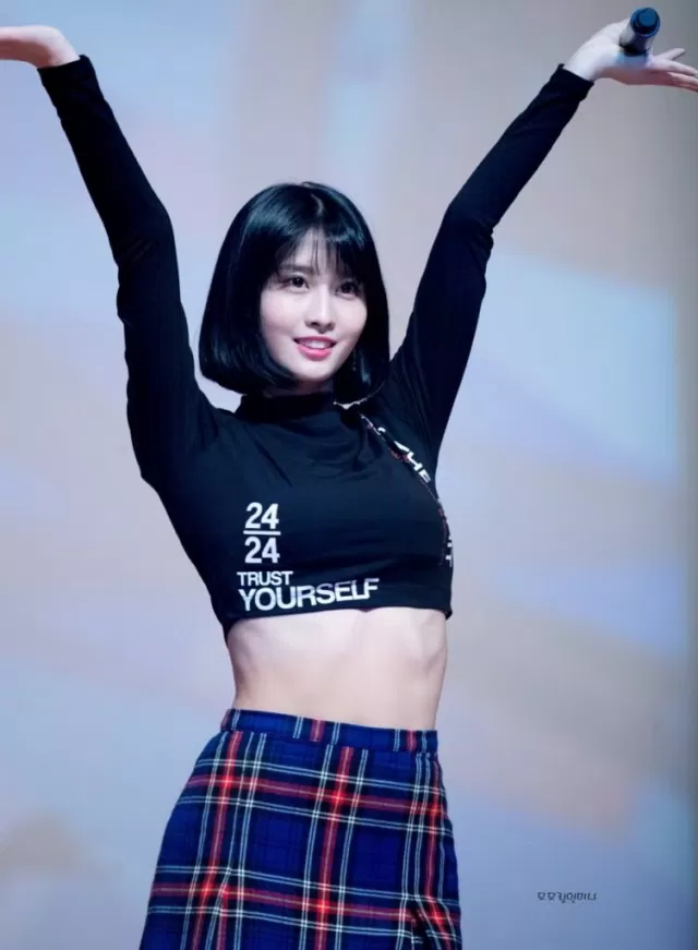 momo-twice