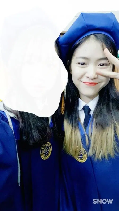 Ảnh selfie của Ryu Jin