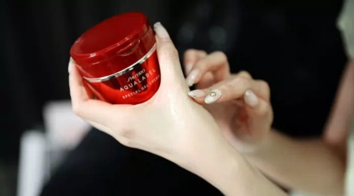 shiseido-aqualabel-special-gel-cream-su-dung