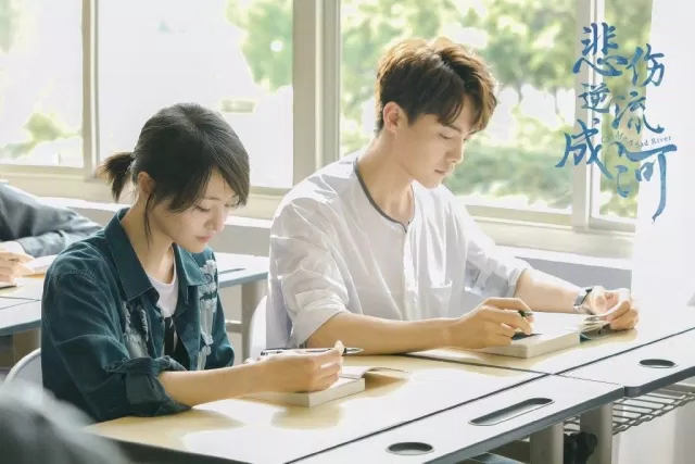 Bi Thương Ngược Dòng Thành SôngBi Thương Ngược Dòng Thành Sông