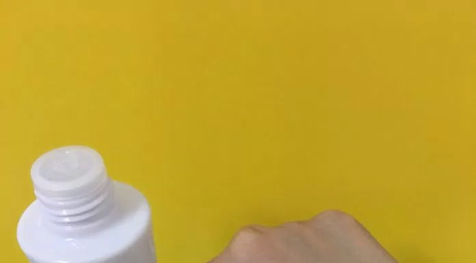 essence lotion