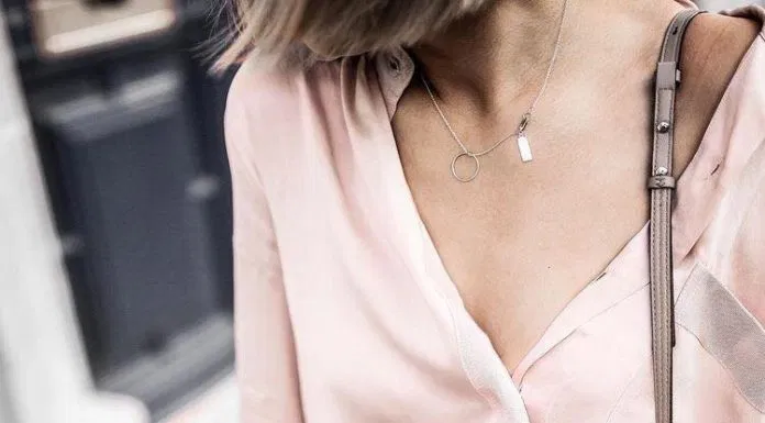 Mẫu áo dành cho cô nàng ngực lép