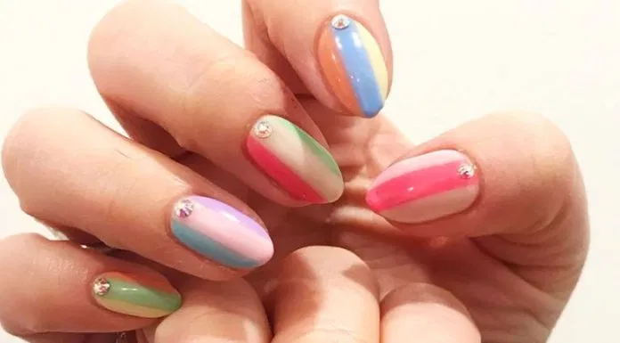 nail
