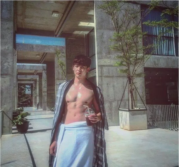 Nichkhun