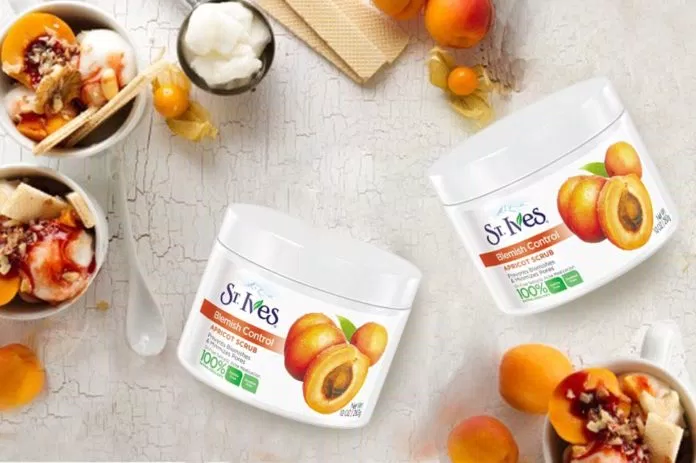 Tẩy tế bào chết St.Ives Blemish Control Apricot Scrub