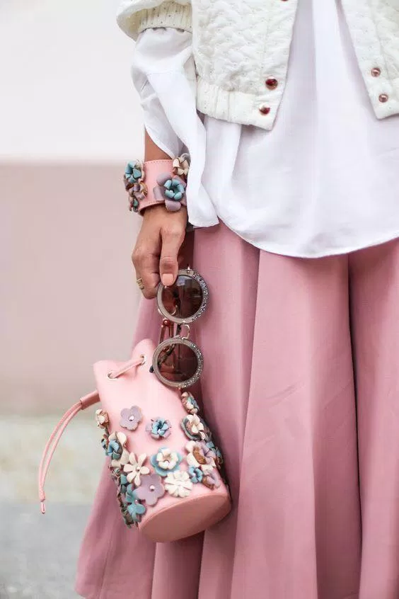 Cách đeo túi mini bag