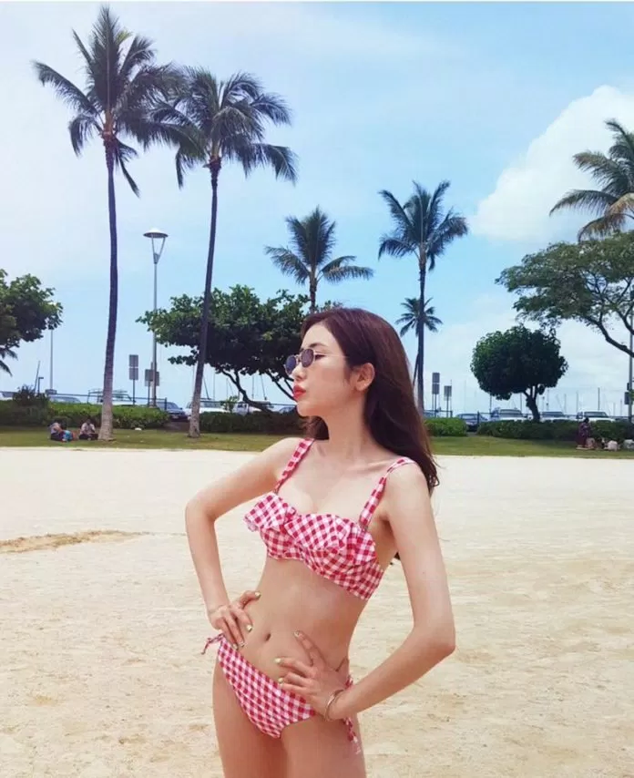 Đồ bơi dành cho cô nàng ngực lép