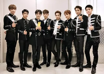 EXO