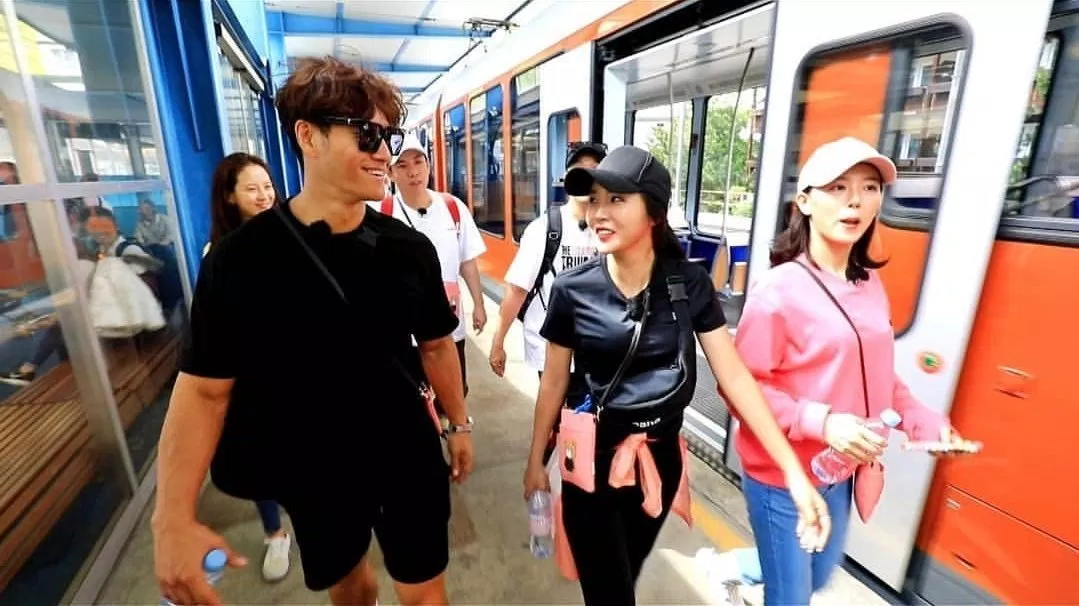 Kim Jong Kook và Hong Jin Young