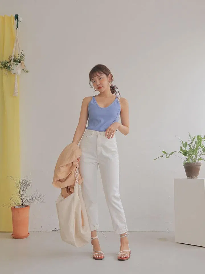 Quần dài nữ màu trắng