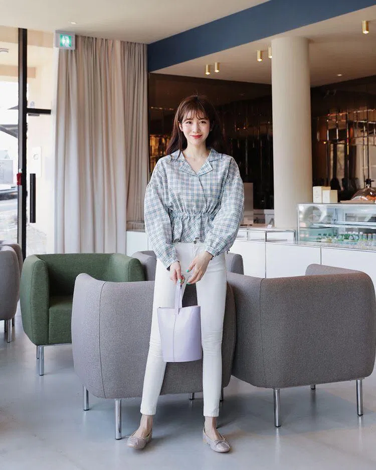 Quần dài nữ màu trắng