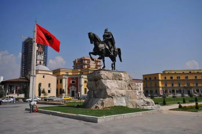 Quảng trường Skanderbeg