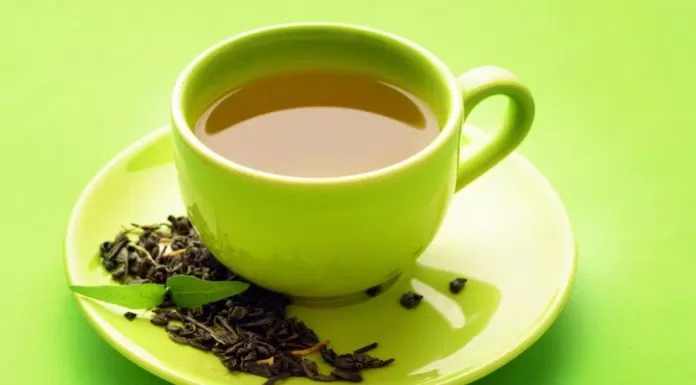 trà xanh giải nhiệt