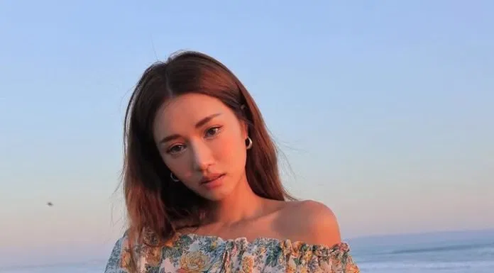 Váy đi biển