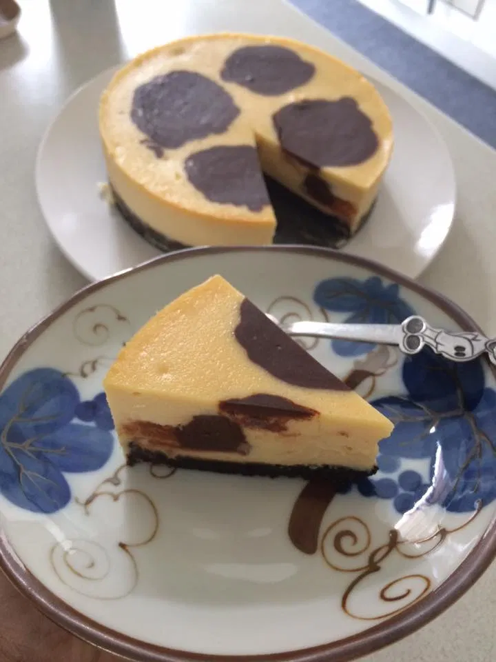 Bánh cheese con bò