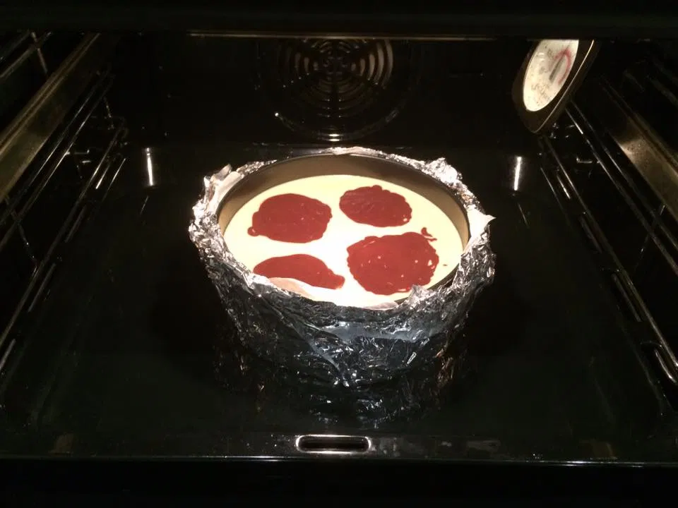 Bánh cheese con bò