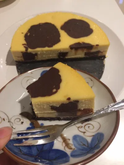 Bánh cheese con bò