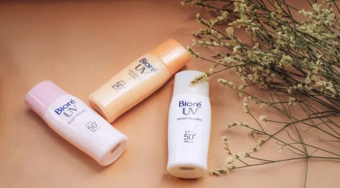 Bioré UV Sara