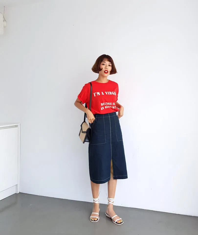 Chân váy xẻ tà trước