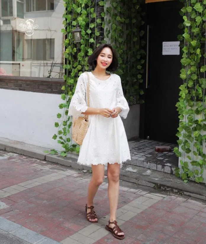 Dép quai hậu nữ