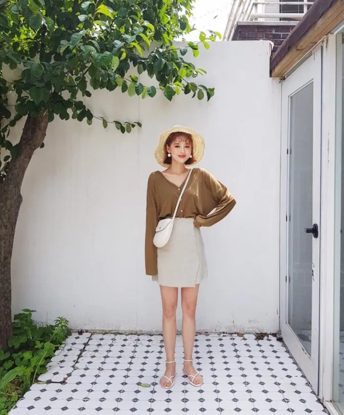 Dép quai hậu nữ