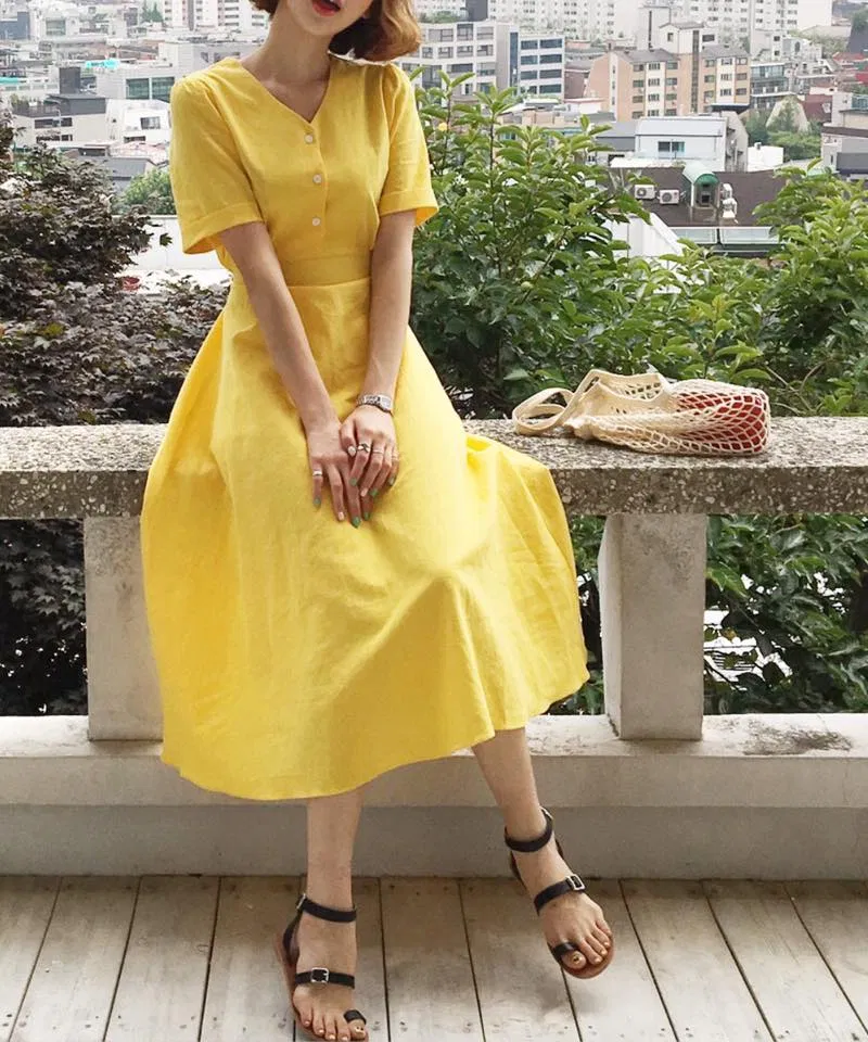 Dép quai hậu nữ