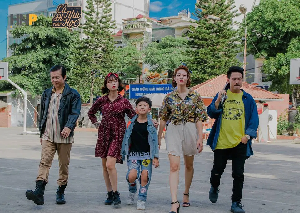 Cả Nhà Đi Học tập 1: Cách duy nhất là đặt bố mẹ vào vị trí của con Cả nhà đi học cả nhà đi học tập 1 Hải Ly N2O TV Nam Trần Bá