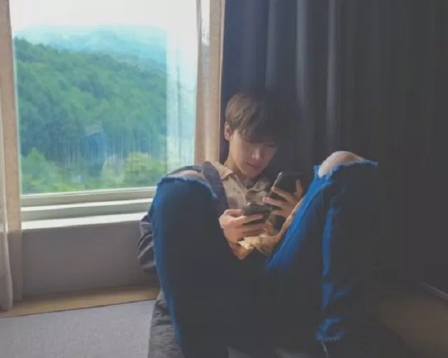 nct-johnny-1