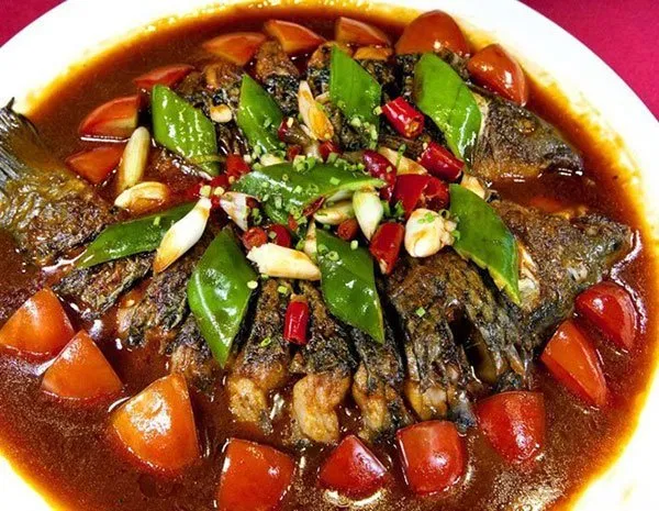 Thức ăn cay nóng