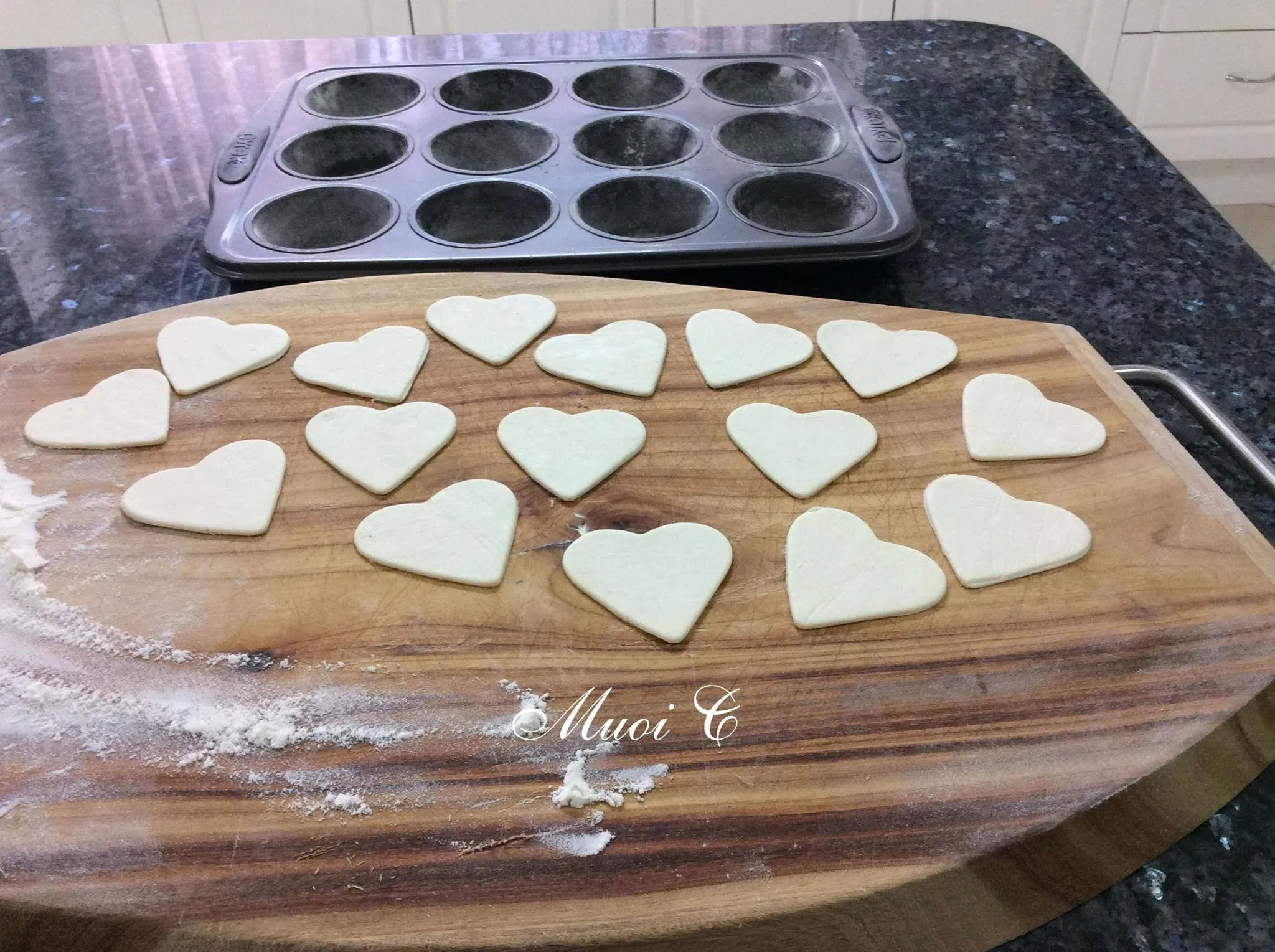 Bánh táo hoa hồng