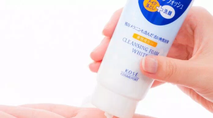 Kosé Cosmeport Softymo Cleansing Foam White