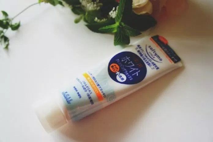 Kosé Cosmeport Softymo Cleansing Foam White