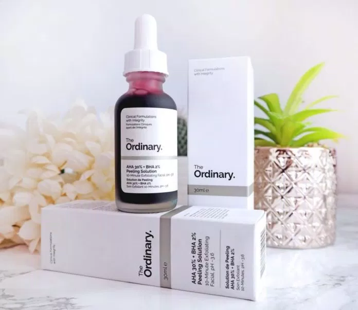 Tinh chất The Ordinary có thiết kế đơn giản nhưng vô cùng ấn tượng. (Nguồn: Internet) The Ordinary AHA 30% + BHA 2% Peeling Solution