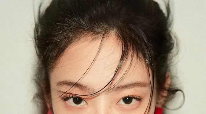 jennie-solo
